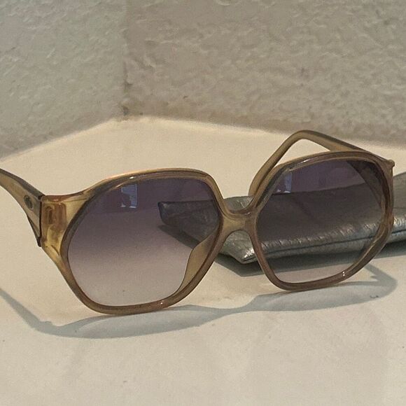 Vintage Christian Dior Oversized Round Sunglasses Pink Glitter Frame 80s Era main image 4